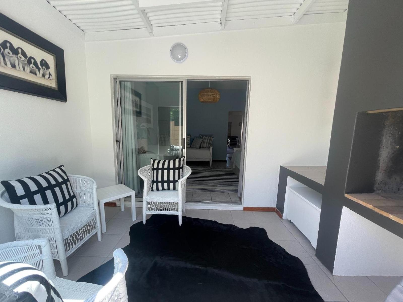 Footprints In Kleinmond Hotel Bilik gambar